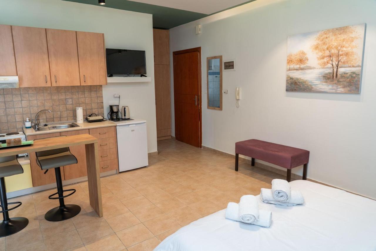 The Whole Packet C5 Center With Parking Apartamento Larissa Exterior foto