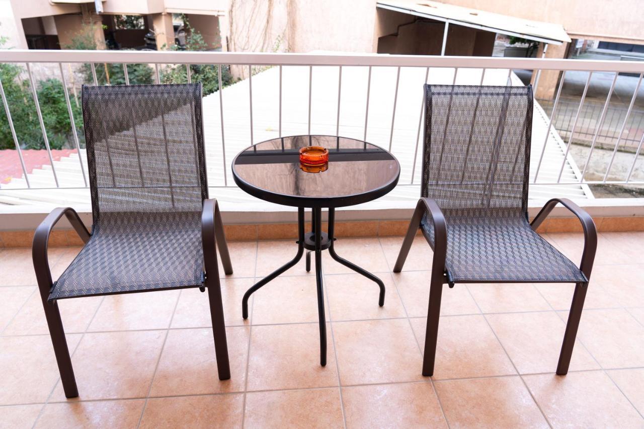 The Whole Packet C5 Center With Parking Apartamento Larissa Exterior foto